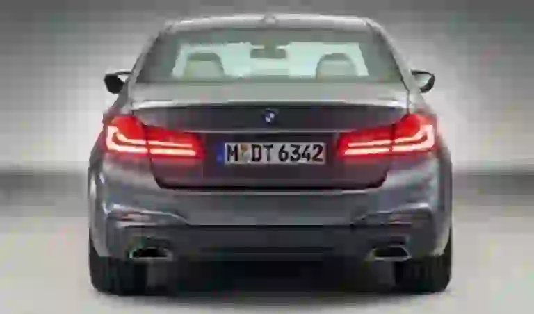 BMW Serie 5 MY 2017 - Foto web - 3