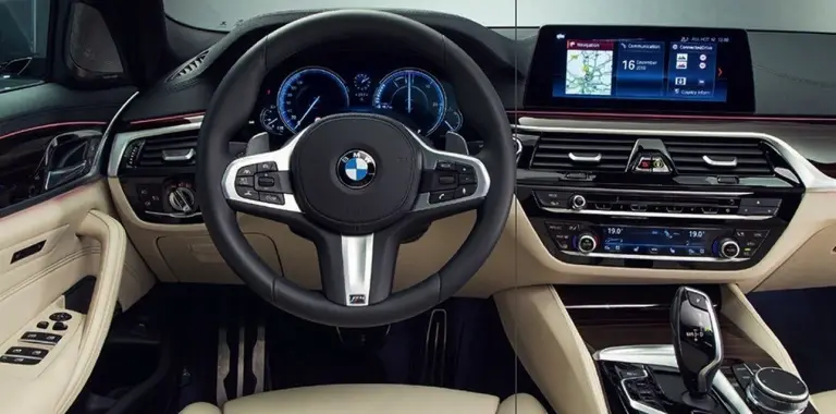 BMW Serie 5 MY 2017 - Foto web - 4