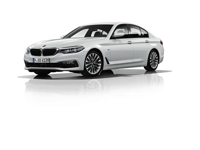 BMW Serie 5 MY 2017 - 100