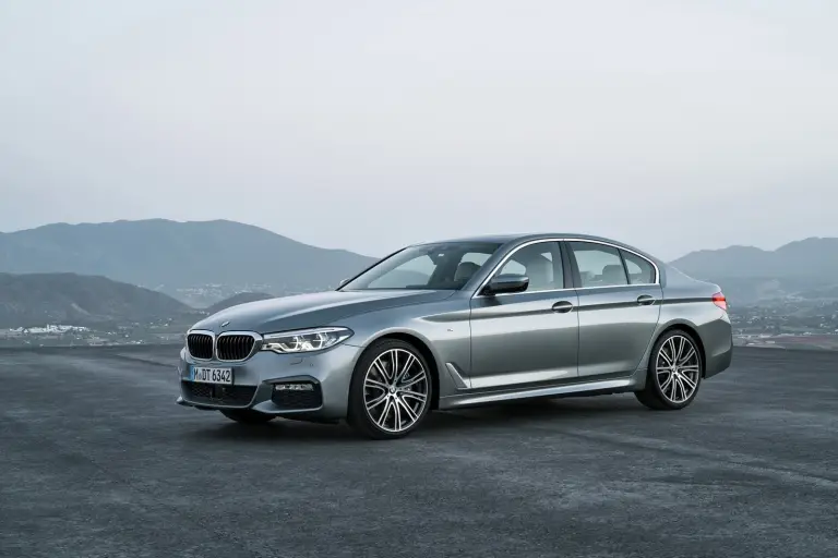 BMW Serie 5 MY 2017 - 23