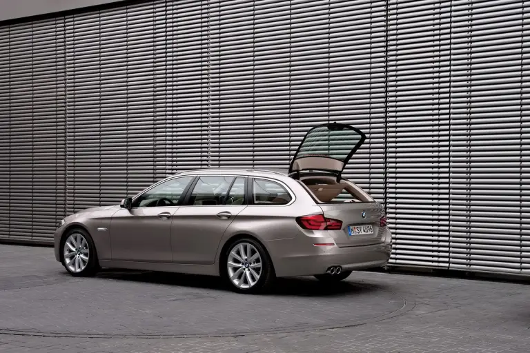 Bmw Serie-5 Touring 2011 - 22