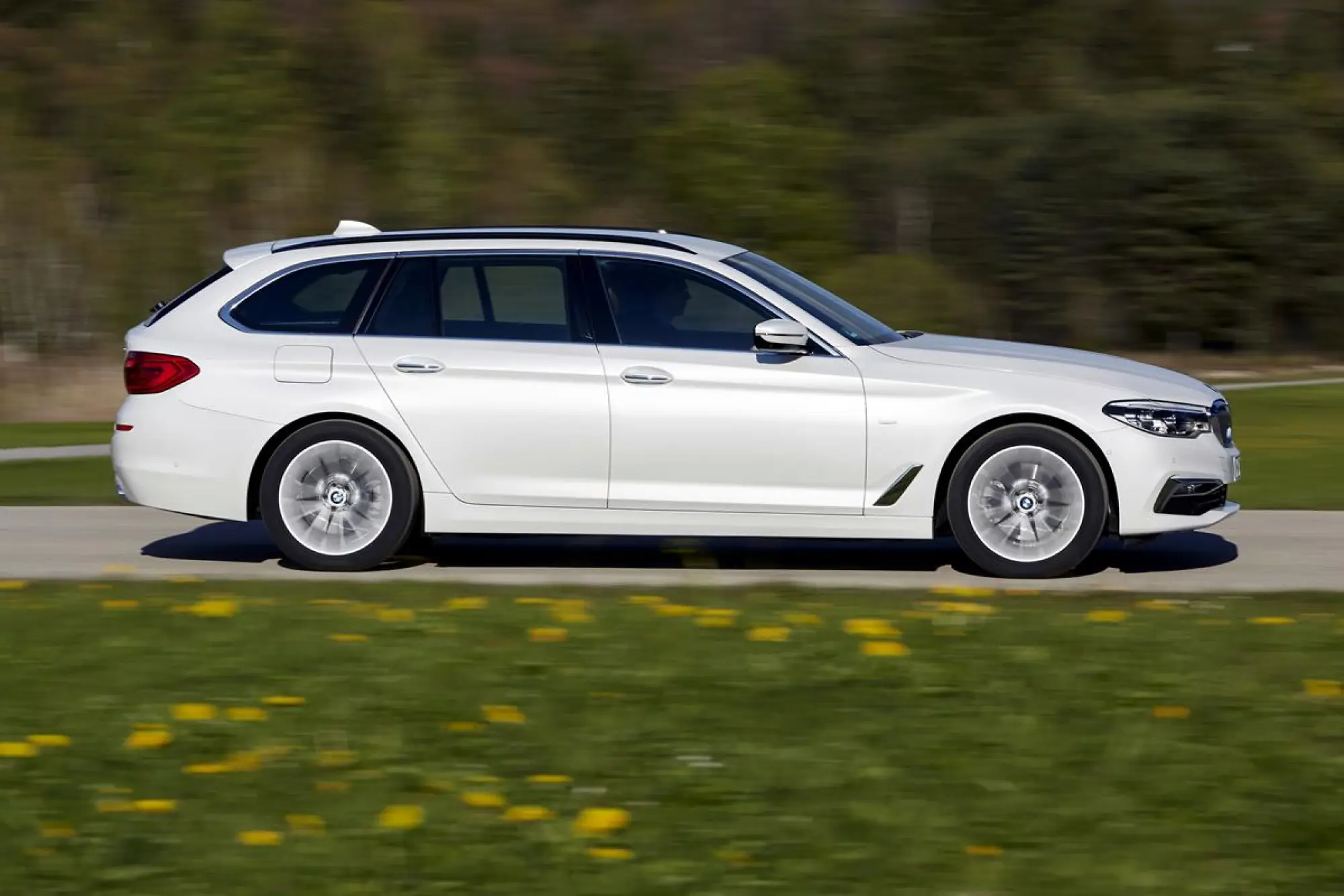BMW Serie 5 Touring 2017 - 29