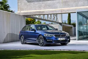 BMW Serie 5 Touring MY 2017 - 1