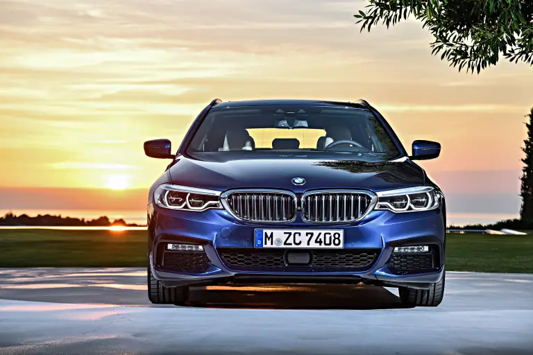 BMW Serie 5 Touring MY 2017 - 18
