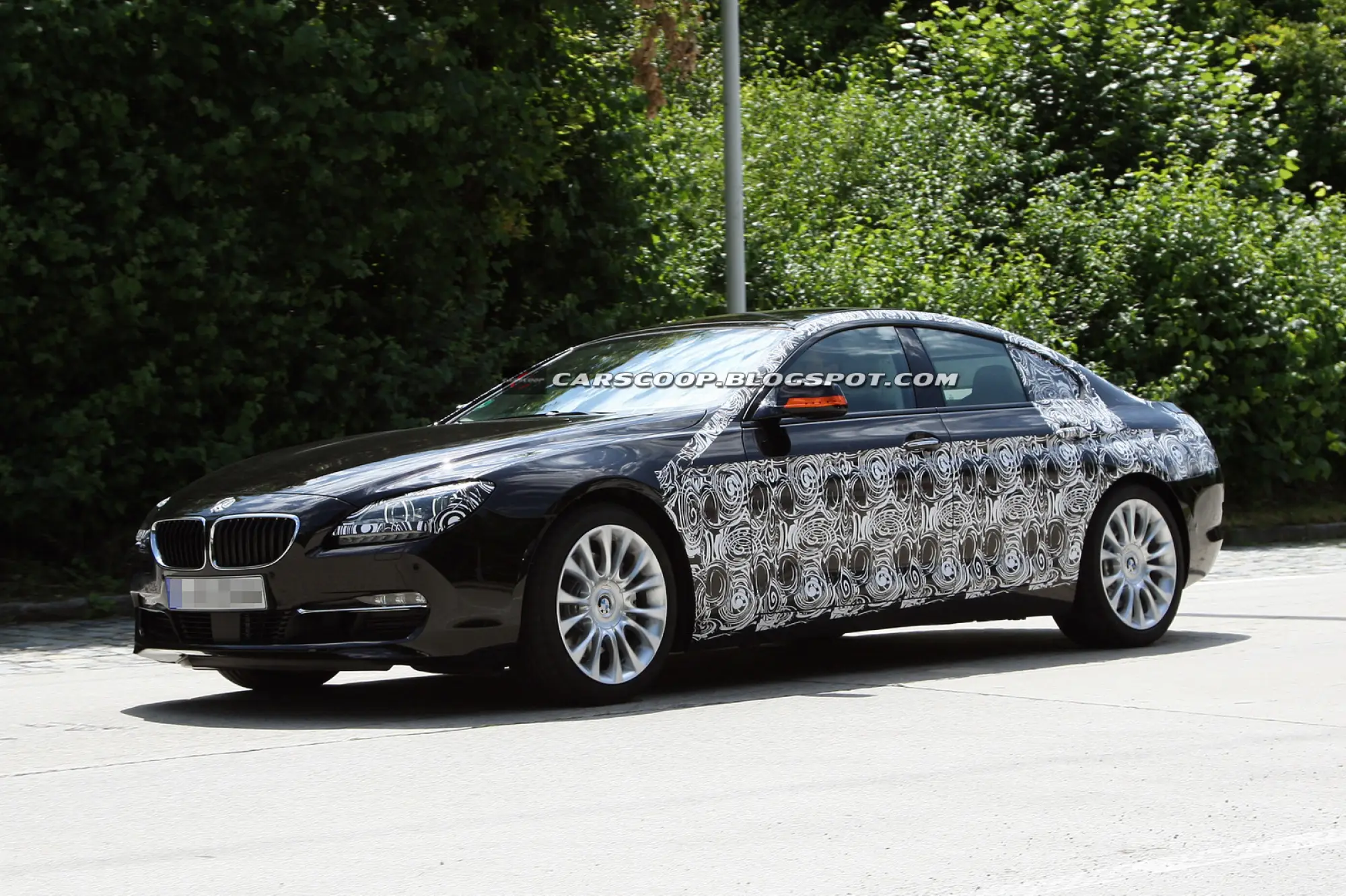 BMW Serie 6 Gran Coupé 2012 foto spia - 2