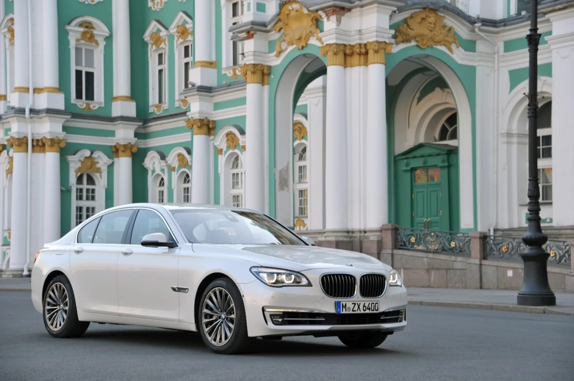 BMW Serie 7 2012 - Foto ufficiali - 22