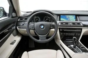 BMW Serie 7 2012 - Foto ufficiali - 40