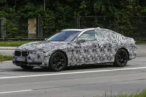 BMW Serie 7 2016 - foto spia (agosto 2014) - 1