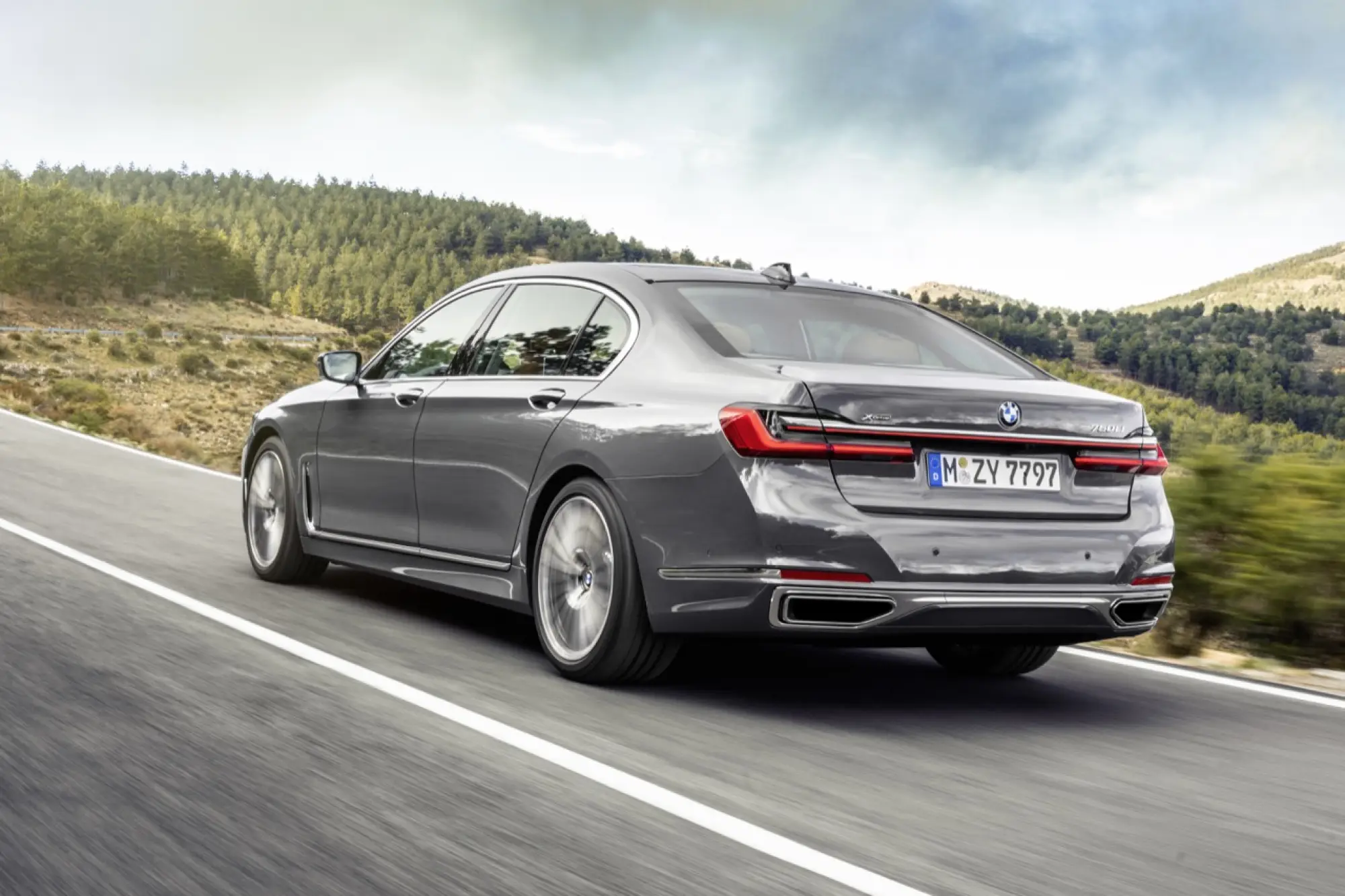 BMW Serie 7 2020 - foto  - 4