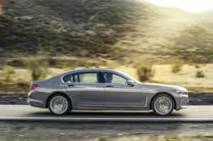 BMW Serie 7 2020 - foto  - 22