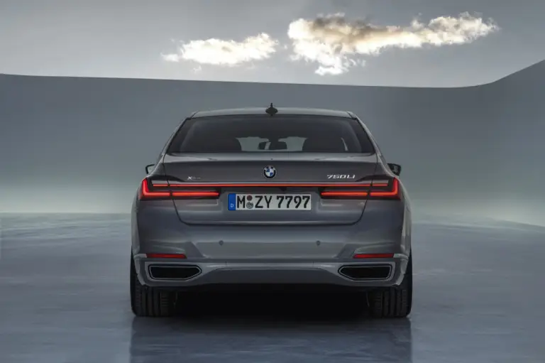 BMW Serie 7 2020 - foto  - 23