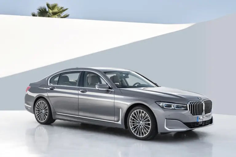 BMW Serie 7 2020 - foto  - 26