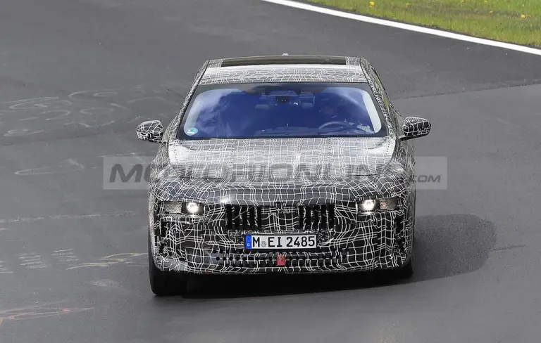 BMW Serie 7 2022 - Foto spia 20-05-2021 - 3