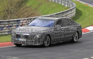 BMW Serie 7 2022 - Foto spia 20-05-2021