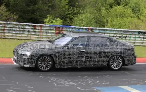 BMW Serie 7 2022 - Foto spia 20-05-2021