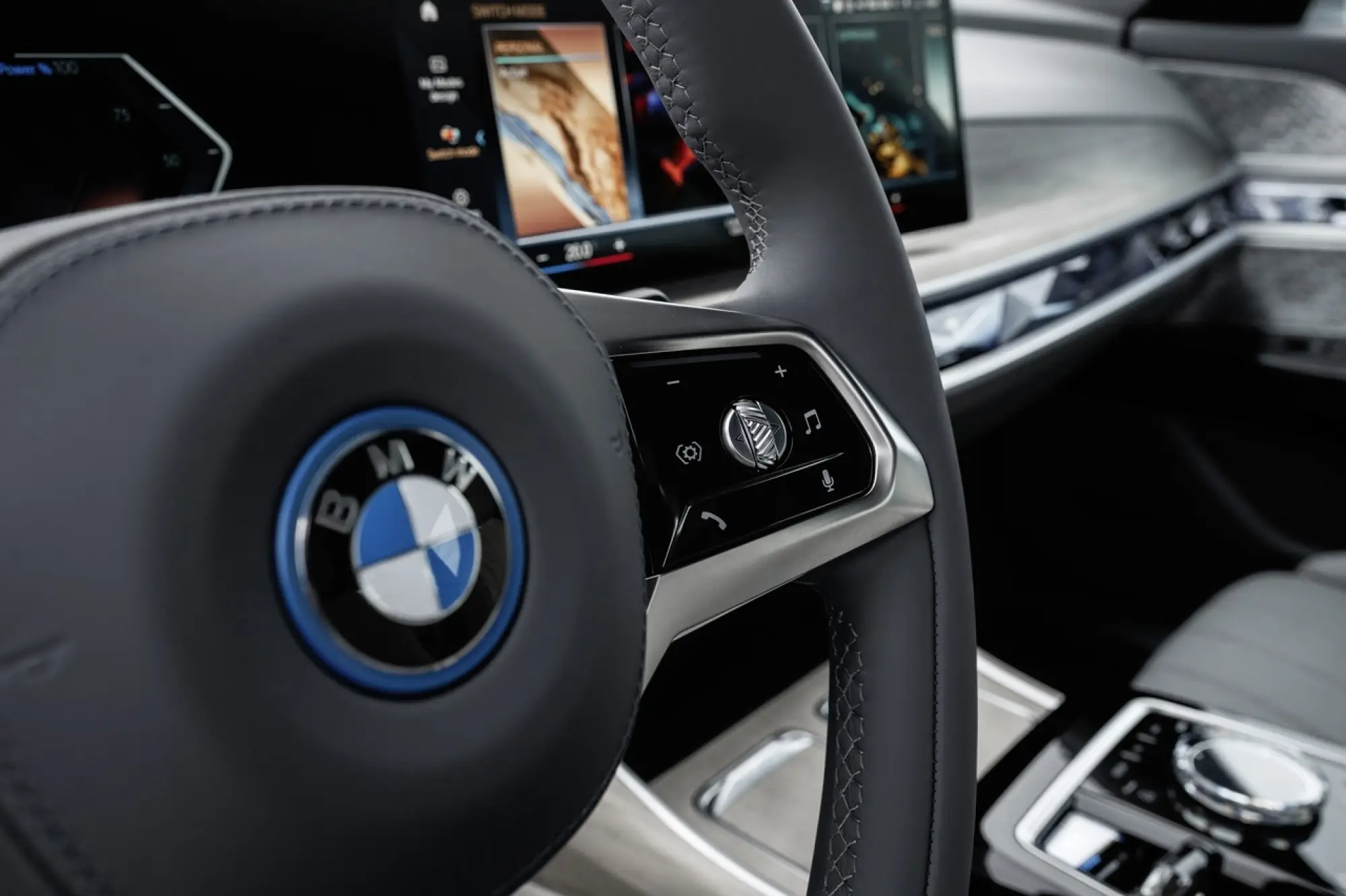 BMW Serie 7 2023 - Foto - 111