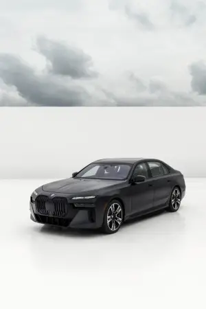 BMW Serie 7 2023 - Foto