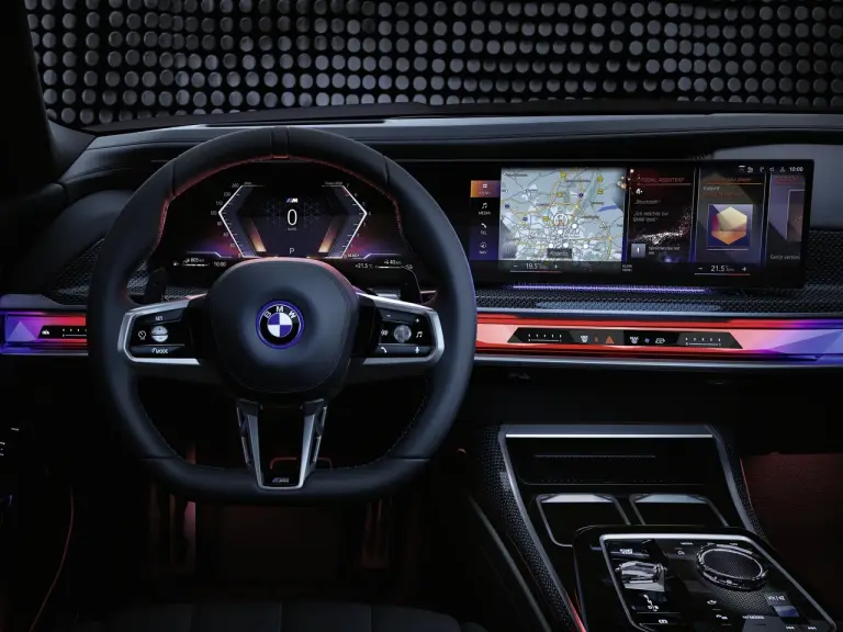 BMW Serie 7 2023 - Foto - 165