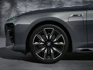 BMW Serie 7 2023 - Foto