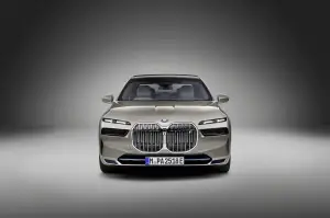 BMW Serie 7 2023 - Foto