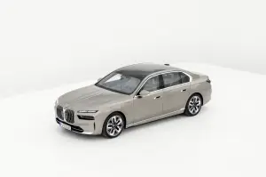 BMW Serie 7 2023 - Foto