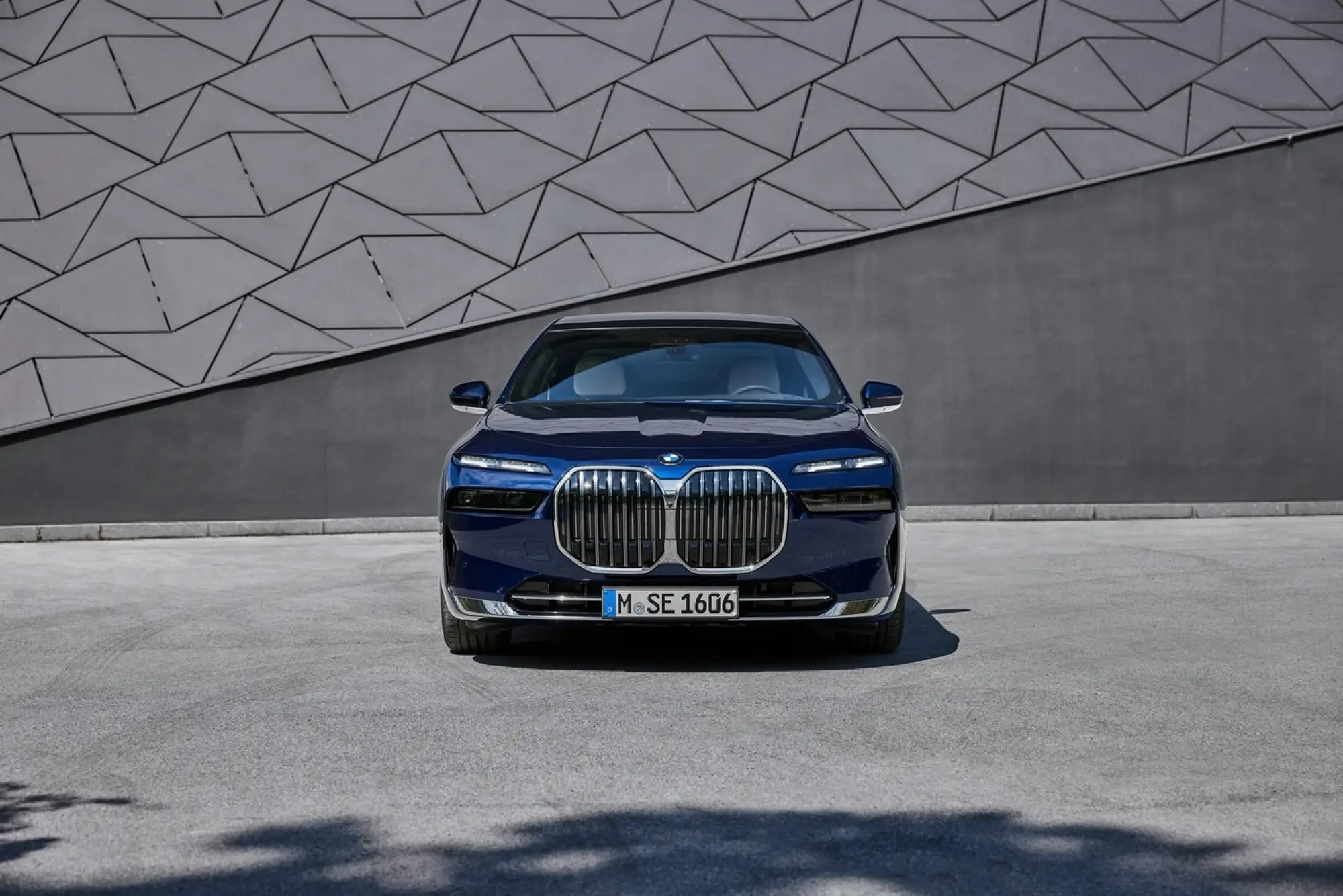 BMW Serie 7 2023 nuove varianti - Foto - 59