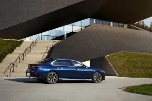 BMW Serie 7 2023 nuove varianti - Foto