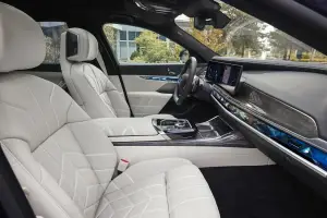 BMW Serie 7 2023 nuove varianti - Foto