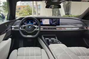 BMW Serie 7 2023 nuove varianti - Foto