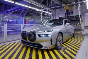 BMW Serie 7 2023 - Produzione Dingolfing