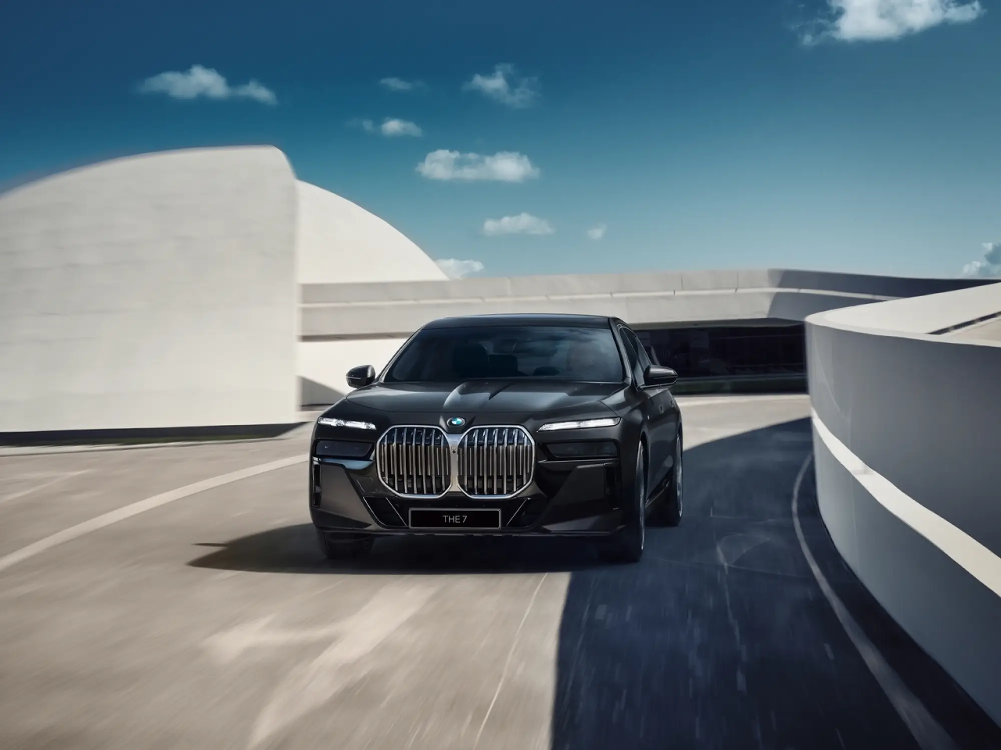 BMW Serie 7 First Edition 2023 - Foto - 9