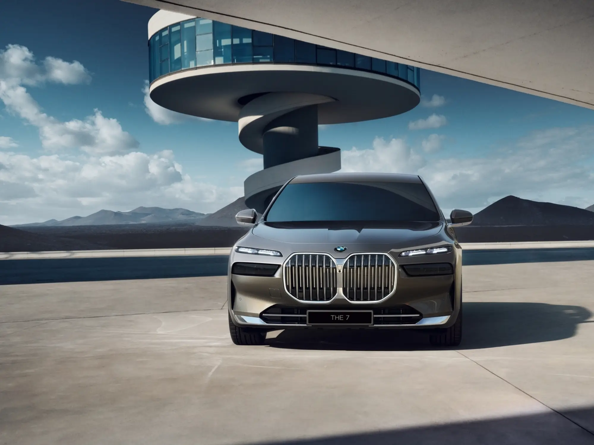 BMW Serie 7 First Edition 2023 - Foto - 12