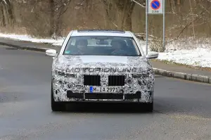 BMW Serie 7 foto spia 22-3-2018 - 1