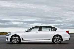 BMW Serie 7 MY 2016 - 9