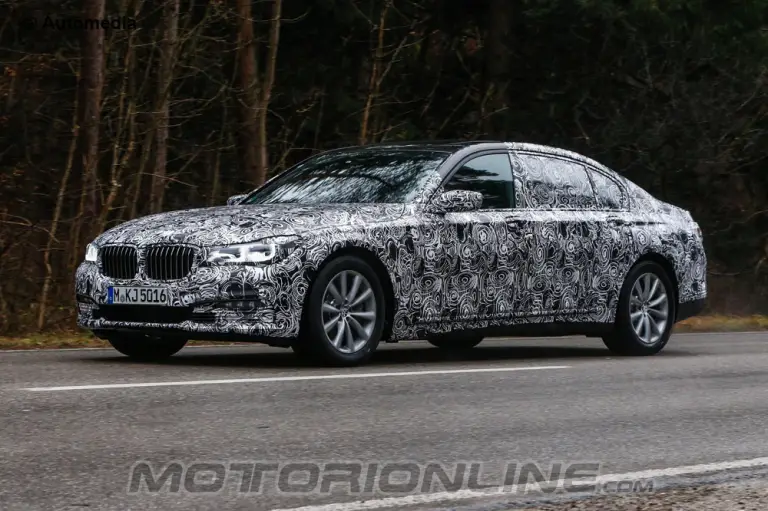 BMW Serie 7 MY 2016 - Foto spia 03-12-2014 - 4