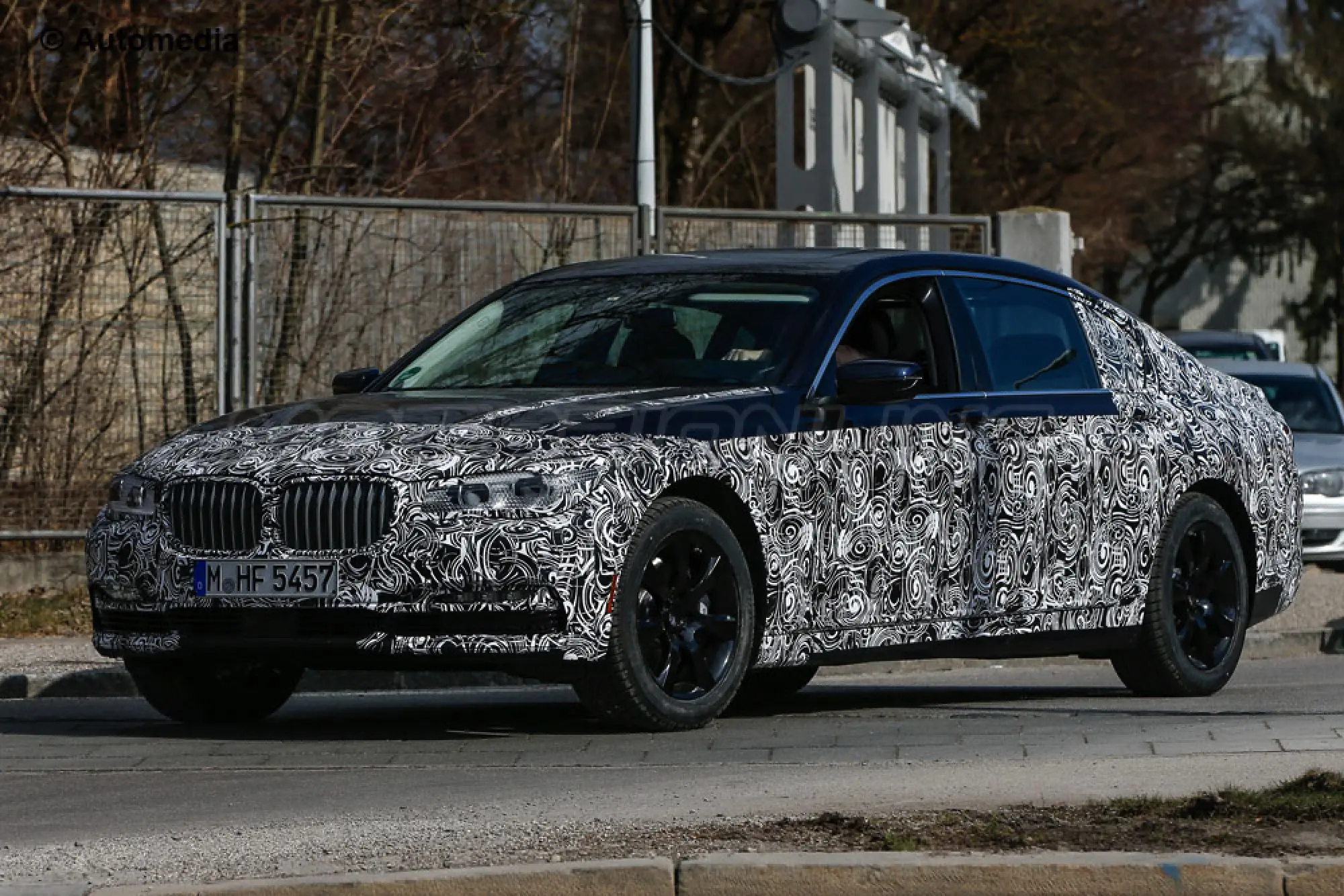BMW Serie 7 MY 2016 - Foto spia 27-03-2015 - 3