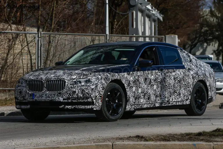 BMW Serie 7 MY 2016 - Foto spia 27-03-2015 - 3