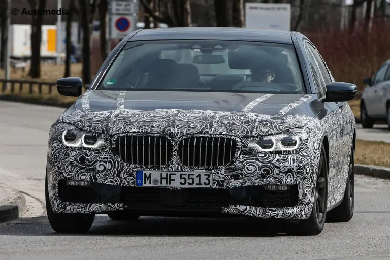 BMW Serie 7 MY 2016 - Foto spia 27-03-2015 - 11