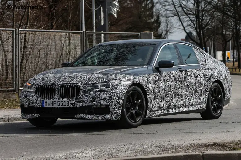 BMW Serie 7 MY 2016 - Foto spia 27-03-2015 - 13