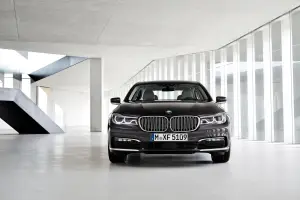 BMW Serie 7 MY 2016 - Foto ufficiali - 23