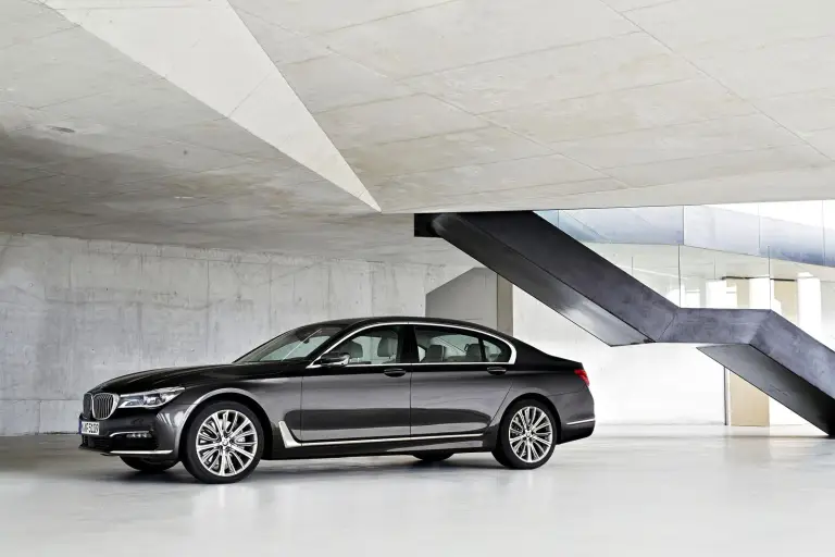 BMW Serie 7 MY 2016 - Foto ufficiali - 6