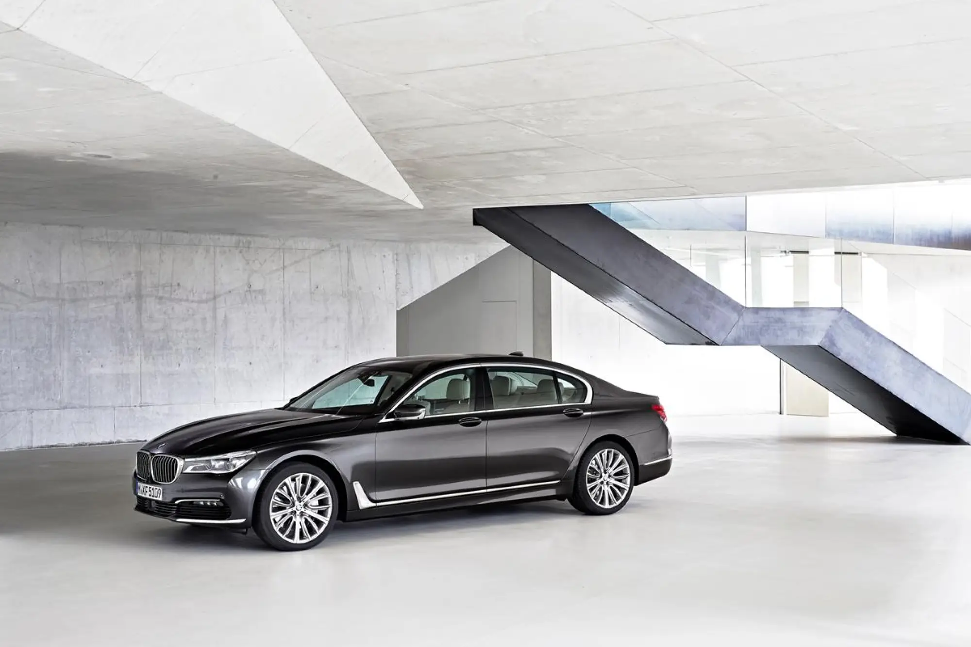 BMW Serie 7 MY 2016 - Nuove foto ufficiali - 22