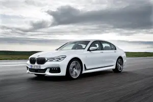 BMW Serie 7 MY 2016 - Nuove foto ufficiali - 42