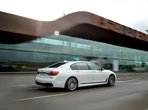 BMW Serie 7 MY 2016 - Nuove foto ufficiali - 45
