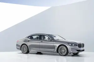 BMW Serie 7 MY 2020 - 12