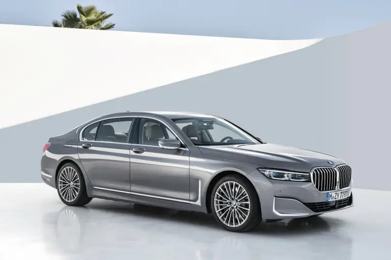 BMW Serie 7 MY 2020 - 29