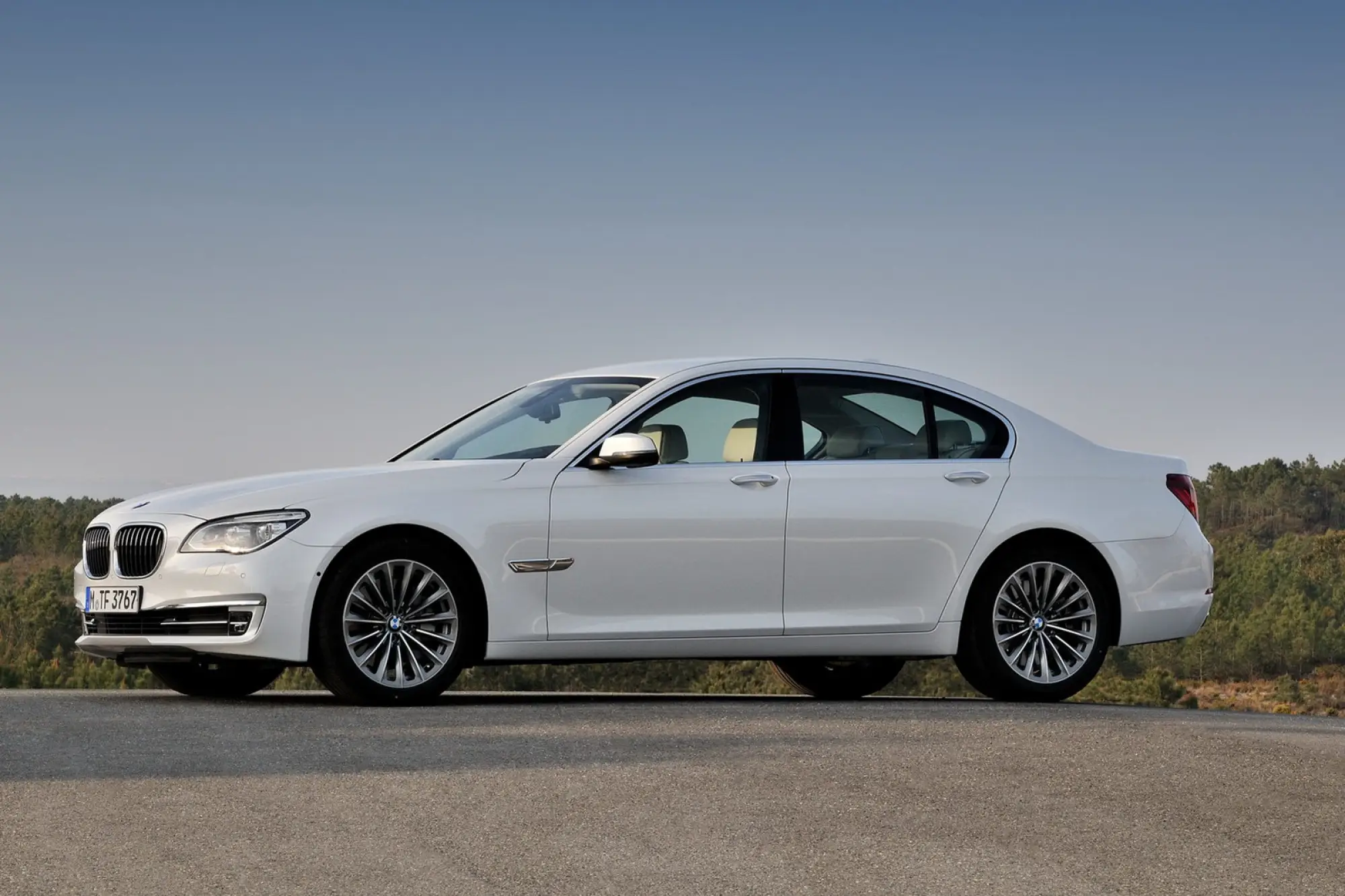 BMW Serie 7 restyling 2012 - 8