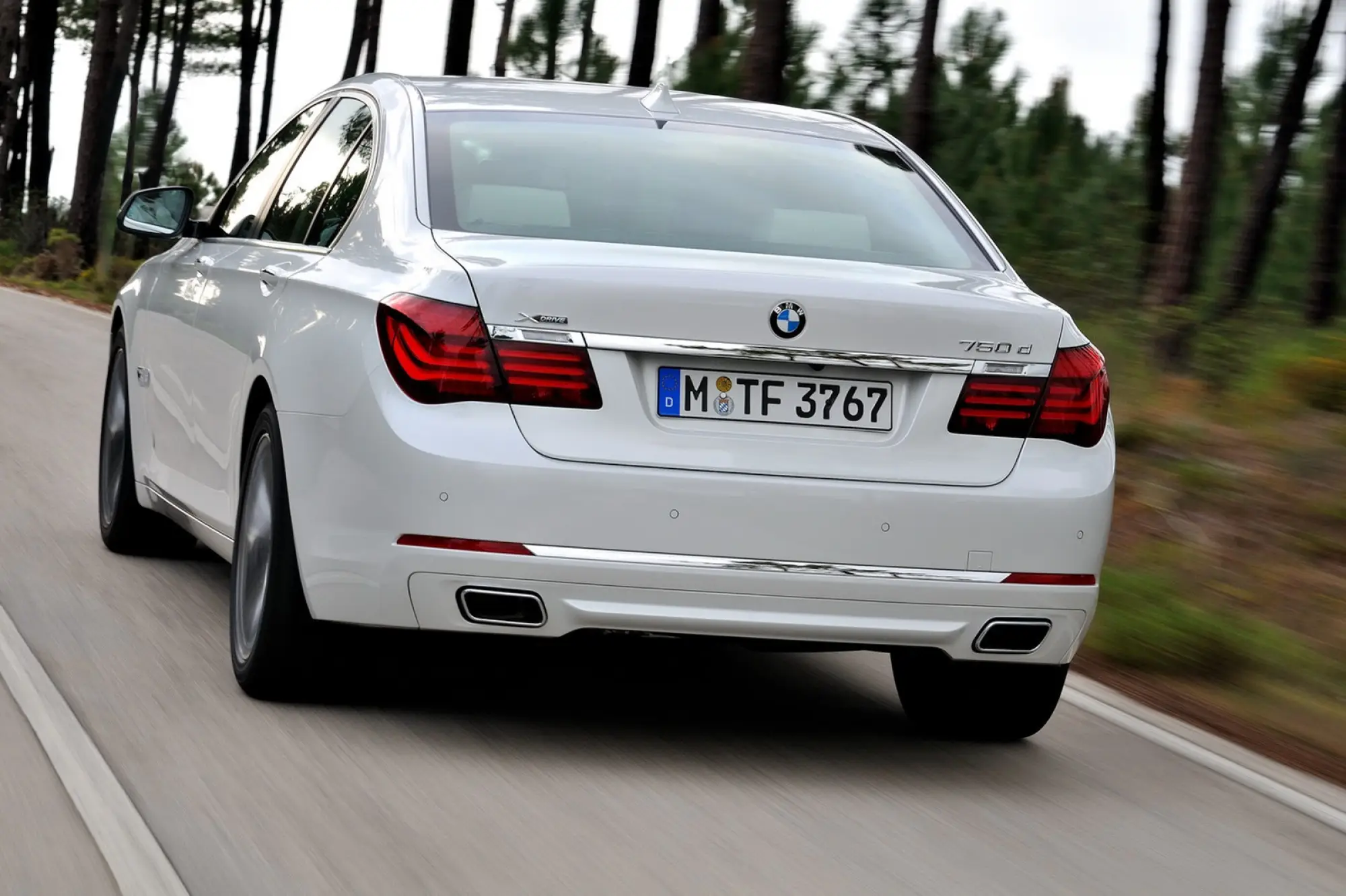 BMW Serie 7 restyling 2012 - 17