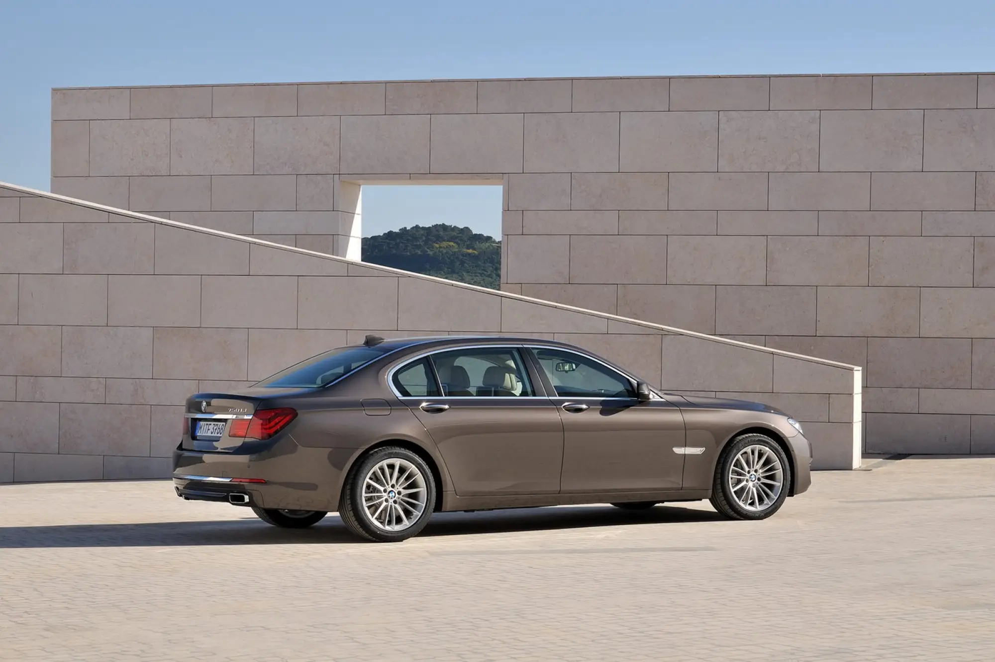 BMW Serie 7 restyling 2012 - 21