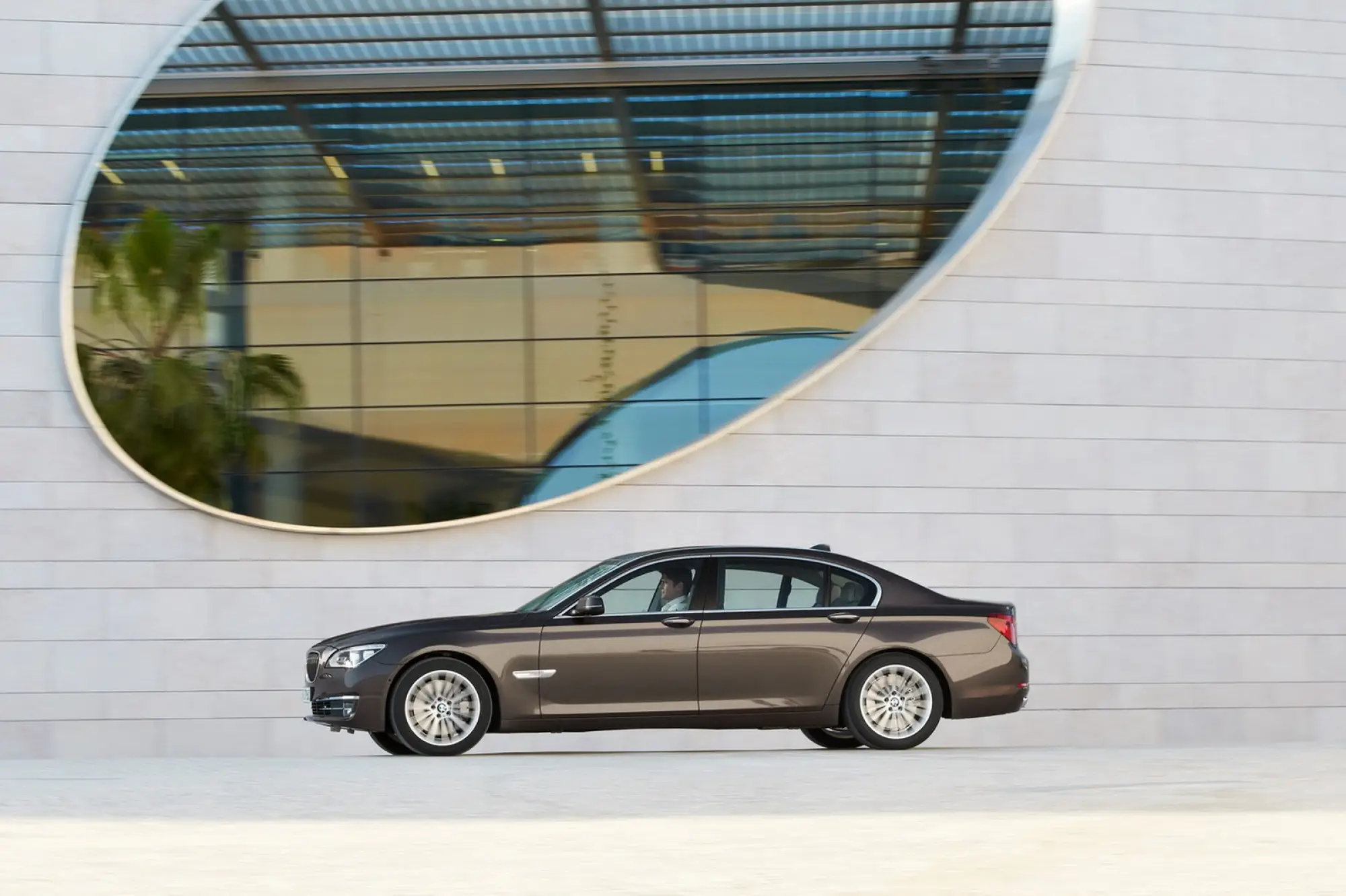 BMW Serie 7 restyling 2012 - 24